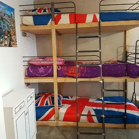 L'atelier Du Tailleur à 5 Mn Du Puy Du Fou *