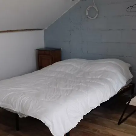 L'atelier Du Tailleur A 5 Mn Du Puy Du Fou