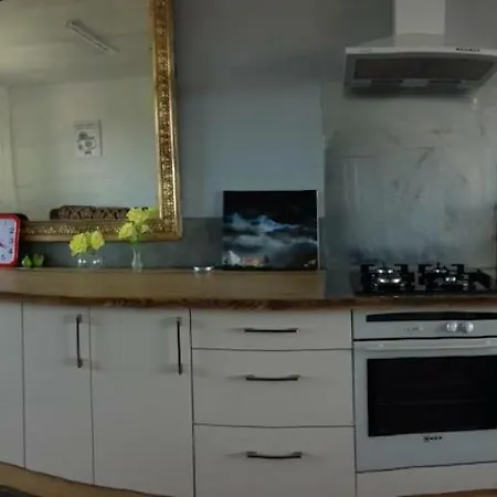 Ferienhaus L'atelier Du Tailleur A 5 Mn Du Puy Du Fou