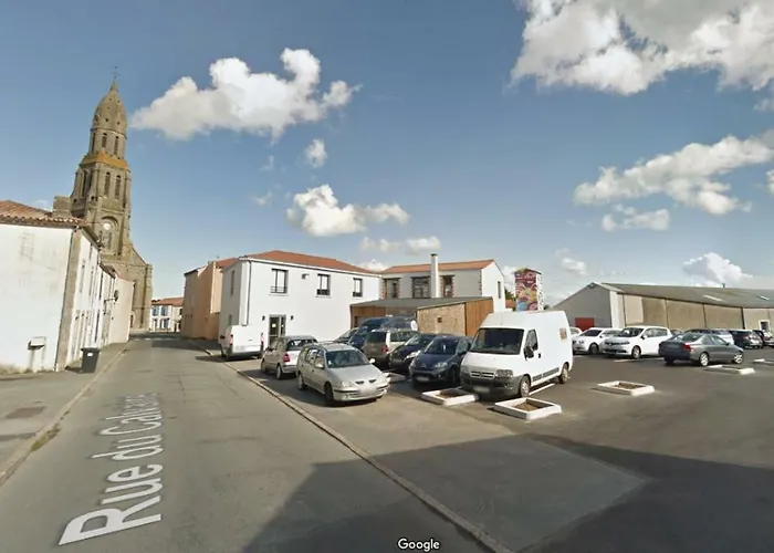 L'atelier Du Tailleur A 5 Mn Du Puy Du Fou Nyaraló *